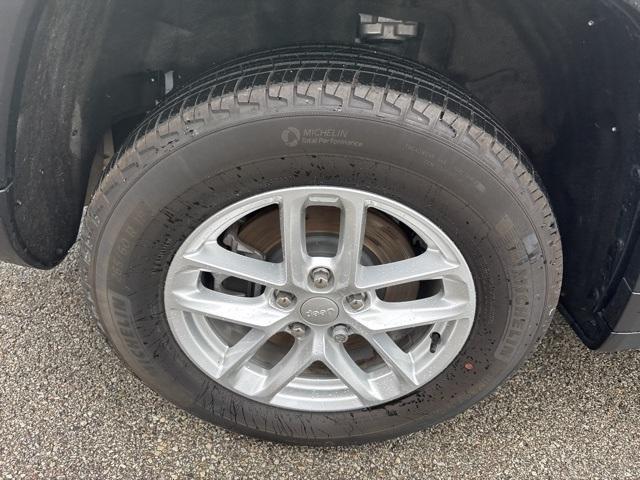 used 2022 Jeep Grand Cherokee L car, priced at $32,998