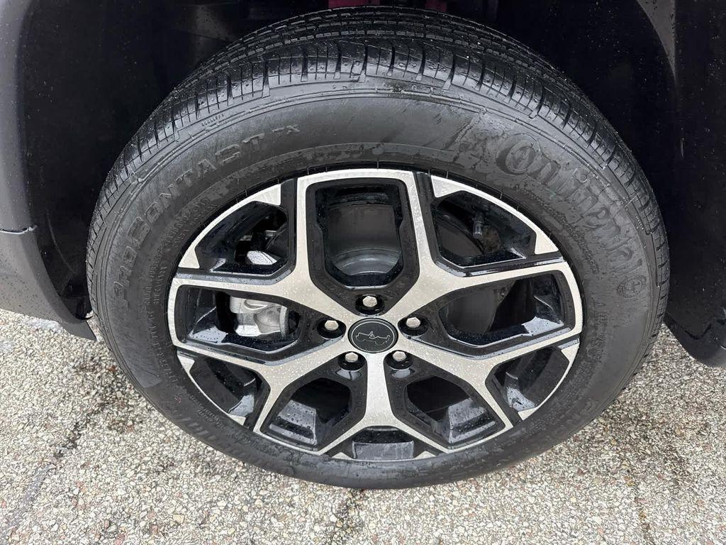 new 2026 Jeep Compass car, priced at $32,373