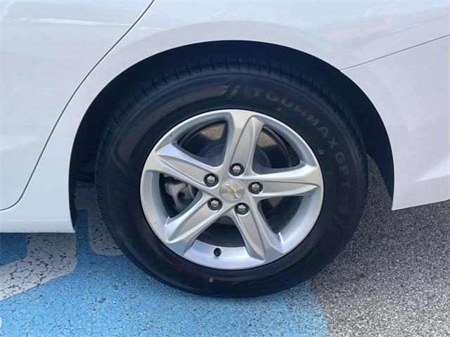 used 2023 Chevrolet Malibu car, priced at $17,998