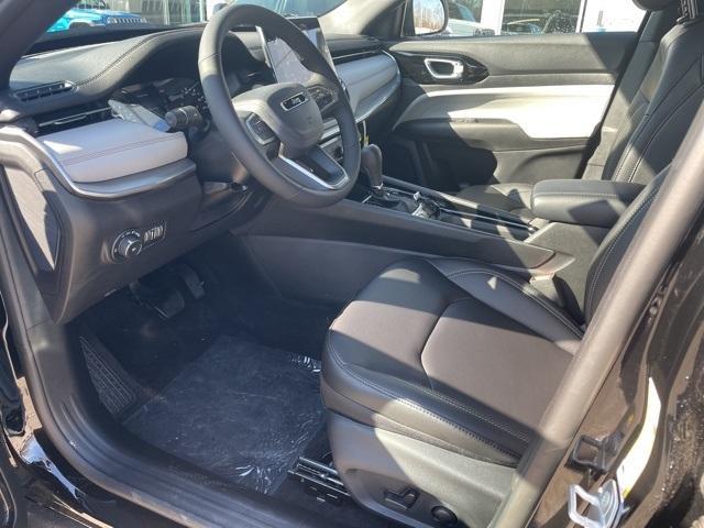 new 2025 Jeep Compass car, priced at $31,935