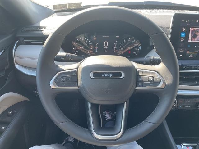 new 2025 Jeep Compass car, priced at $31,935