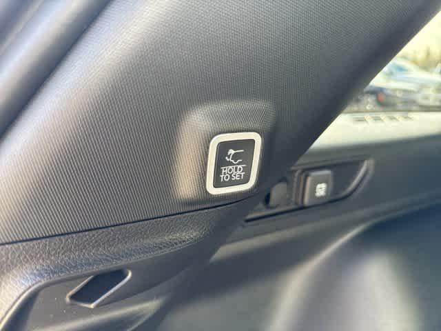 new 2025 Jeep Grand Cherokee car, priced at $54,598