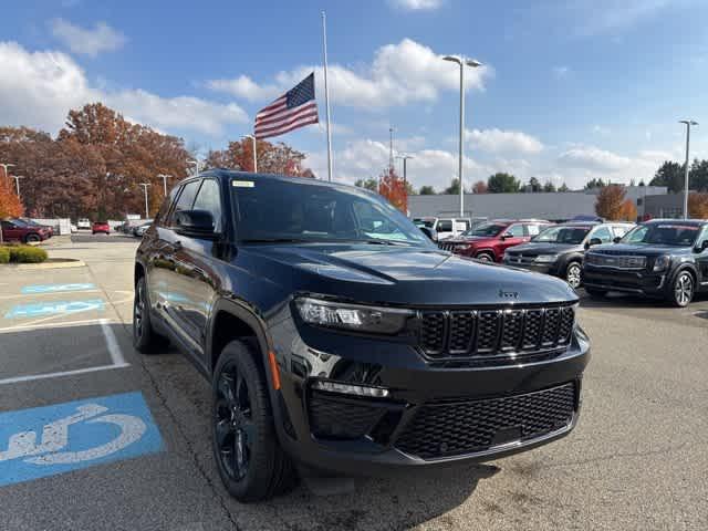 new 2025 Jeep Grand Cherokee car, priced at $54,598
