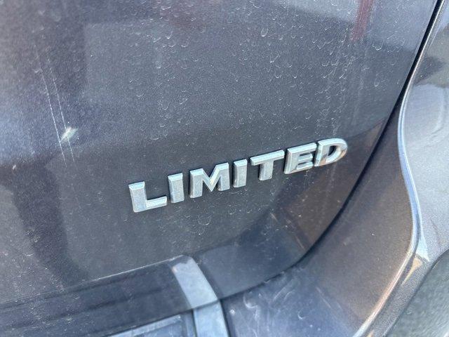 used 2018 Jeep Grand Cherokee car, priced at $17,923