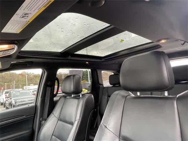 used 2021 Jeep Grand Cherokee car, priced at $19,987