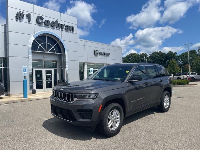 new 2024 Jeep Grand Cherokee car, priced at $39,274