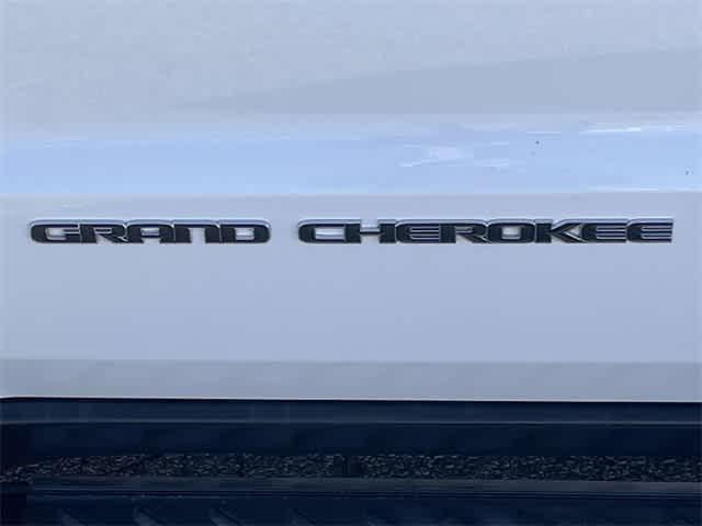 used 2021 Jeep Grand Cherokee car, priced at $21,727