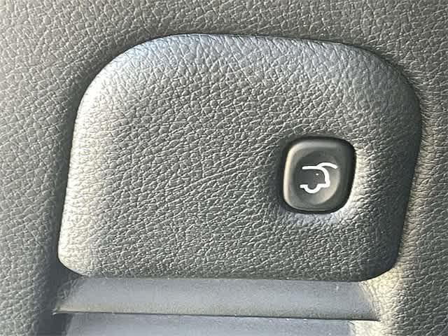 used 2021 Jeep Grand Cherokee car, priced at $21,727