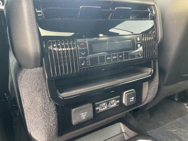 new 2025 Jeep Wagoneer car, priced at $74,456