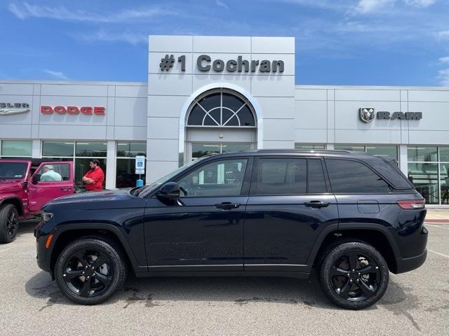 new 2024 Jeep Grand Cherokee car, priced at $48,203