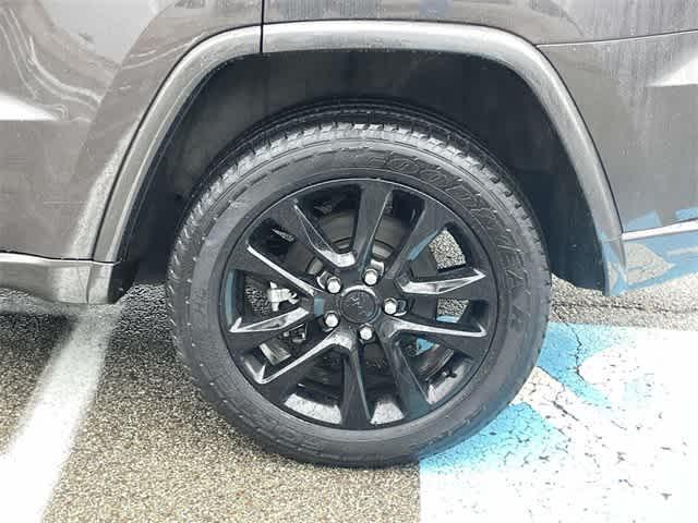 used 2021 Jeep Grand Cherokee car, priced at $25,387