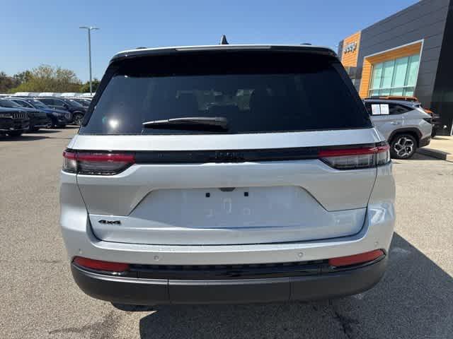 new 2025 Jeep Grand Cherokee car, priced at $42,248