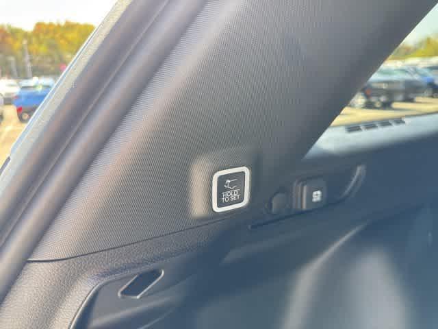 new 2025 Jeep Grand Cherokee car, priced at $42,248