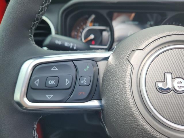 new 2025 Jeep Wrangler car, priced at $55,646