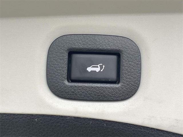 used 2018 Nissan Rogue car, priced at $18,357