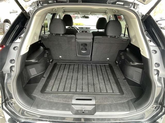 used 2018 Nissan Rogue car, priced at $18,357