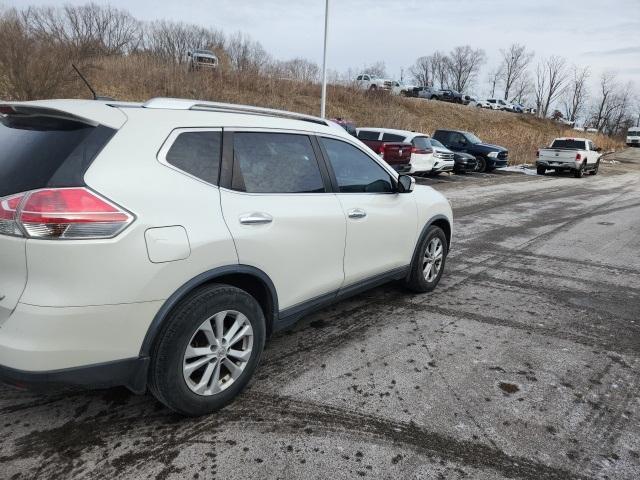 used 2016 Nissan Rogue car, priced at $12,887