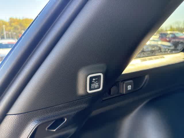 new 2025 Jeep Grand Cherokee car, priced at $40,827