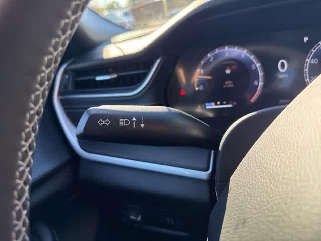 new 2025 Jeep Grand Cherokee car, priced at $40,827