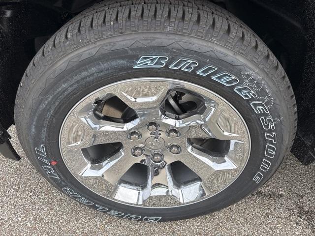 new 2025 Ram 1500 car, priced at $61,691