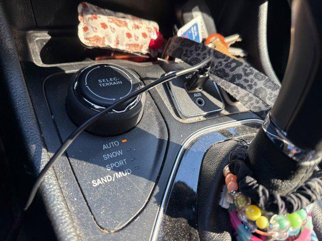 used 2019 Jeep Cherokee car, priced at $14,795