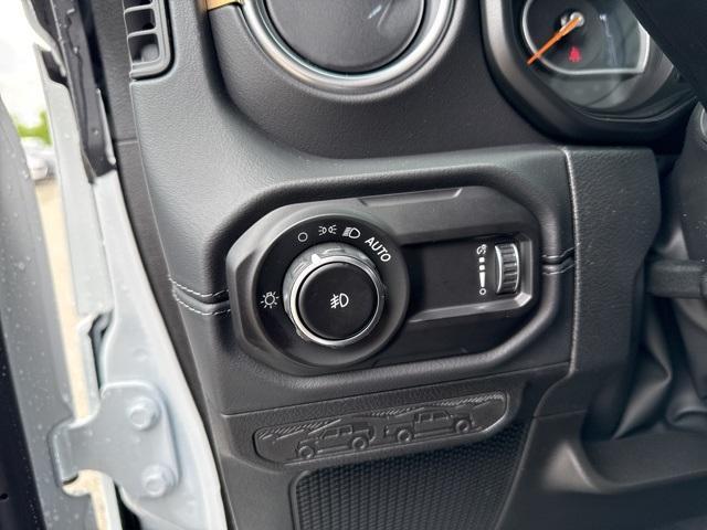 new 2025 Jeep Wrangler car, priced at $57,997