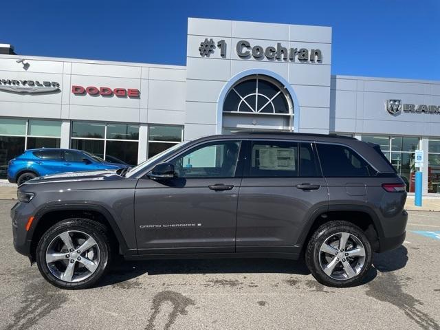 new 2025 Jeep Grand Cherokee car, priced at $51,930