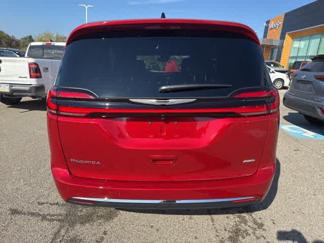 new 2026 Chrysler Pacifica car, priced at $45,340