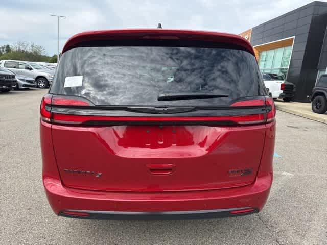 new 2026 Chrysler Pacifica car, priced at $52,321