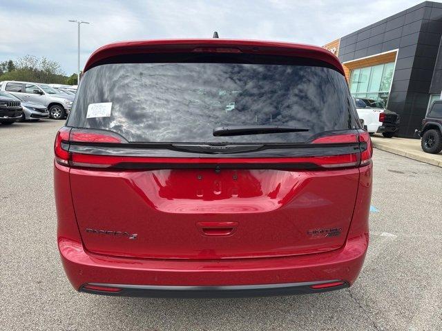 new 2026 Chrysler Pacifica car, priced at $55,055