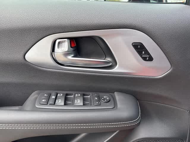 new 2026 Chrysler Pacifica car, priced at $52,321