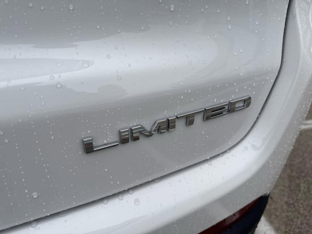 new 2026 Jeep Compass car, priced at $32,438