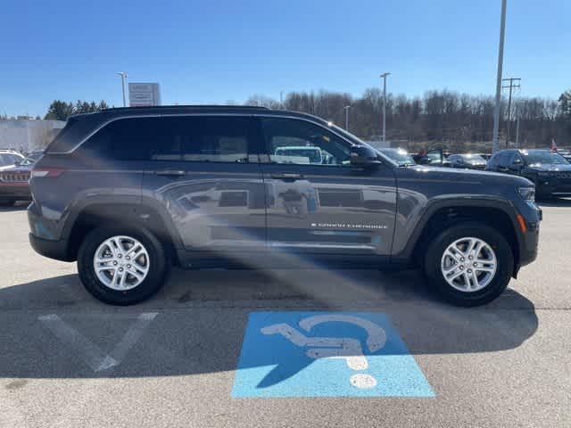 new 2025 Jeep Grand Cherokee car, priced at $34,619