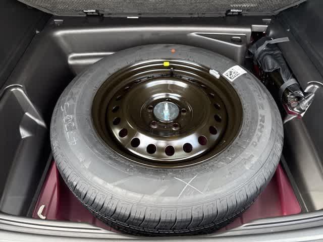 new 2025 Jeep Grand Cherokee car, priced at $42,683