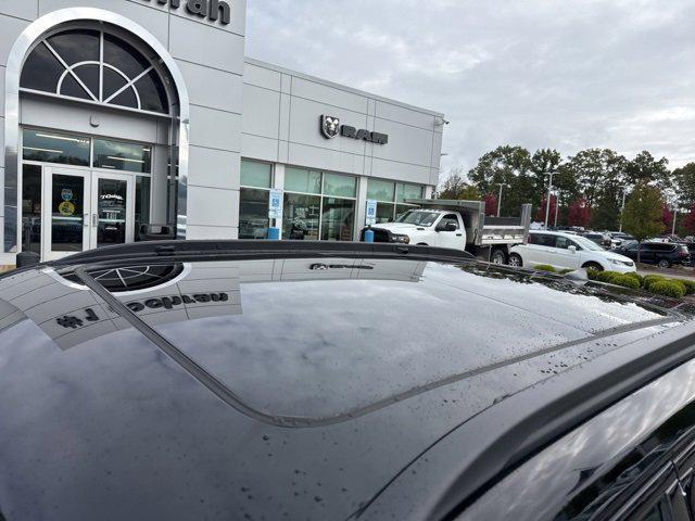 new 2026 Jeep Compass car, priced at $36,839