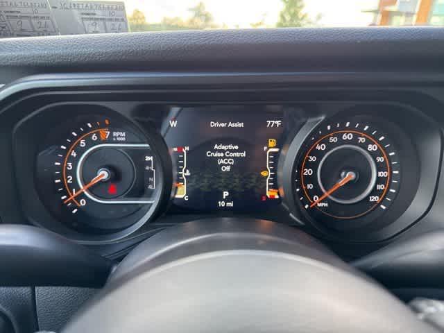 new 2025 Jeep Gladiator car, priced at $47,950