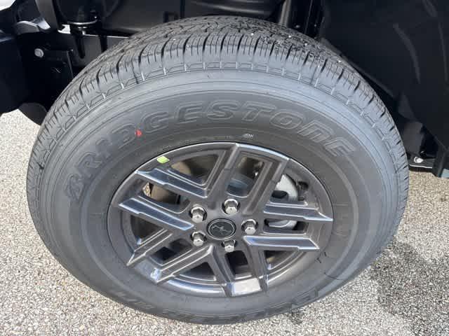 new 2025 Jeep Gladiator car, priced at $47,950