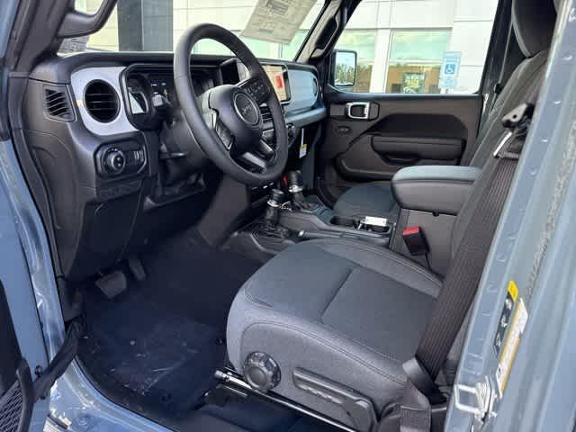 new 2025 Jeep Gladiator car, priced at $47,950