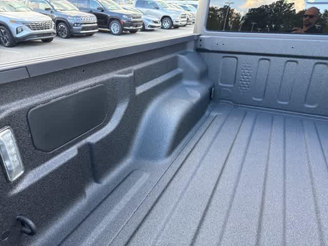 new 2025 Jeep Gladiator car, priced at $47,950