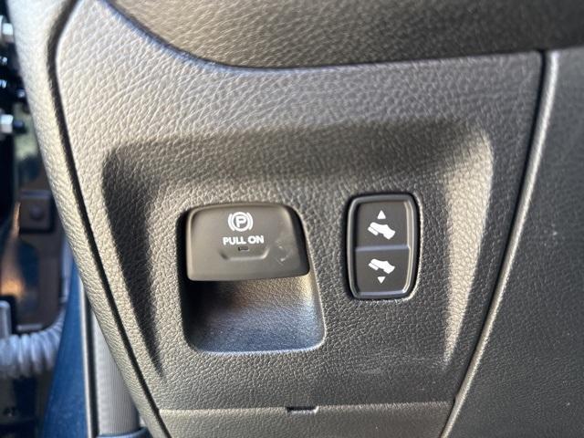 used 2022 Ram 1500 car, priced at $38,998
