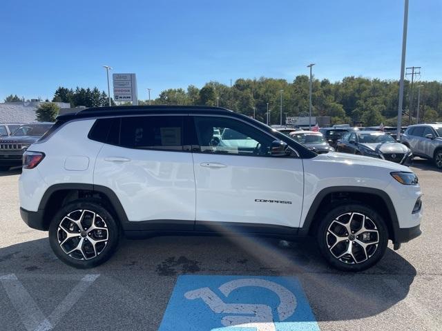 new 2025 Jeep Compass car, priced at $32,840