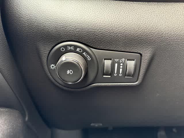 new 2026 Jeep Compass car, priced at $33,809