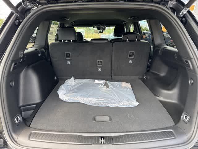 new 2025 Jeep Grand Cherokee car, priced at $42,248