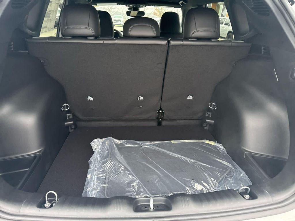 new 2026 Jeep Compass car, priced at $28,772