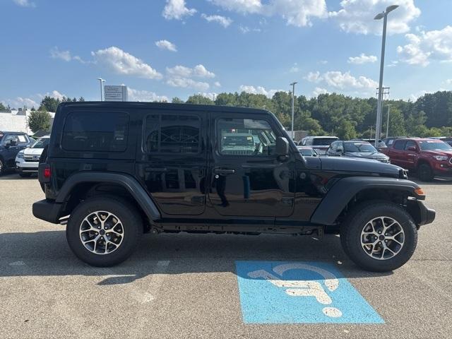 new 2025 Jeep Wrangler car, priced at $51,636