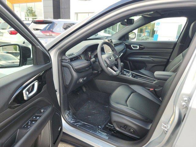 new 2025 Jeep Compass car, priced at $34,917