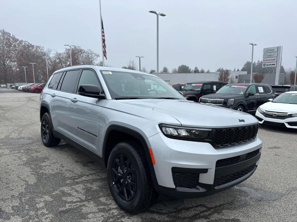 new 2025 Jeep Grand Cherokee L car, priced at $46,107