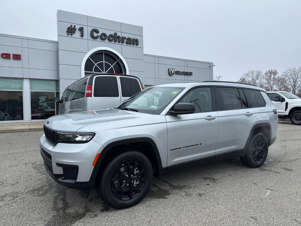 new 2025 Jeep Grand Cherokee L car, priced at $46,107