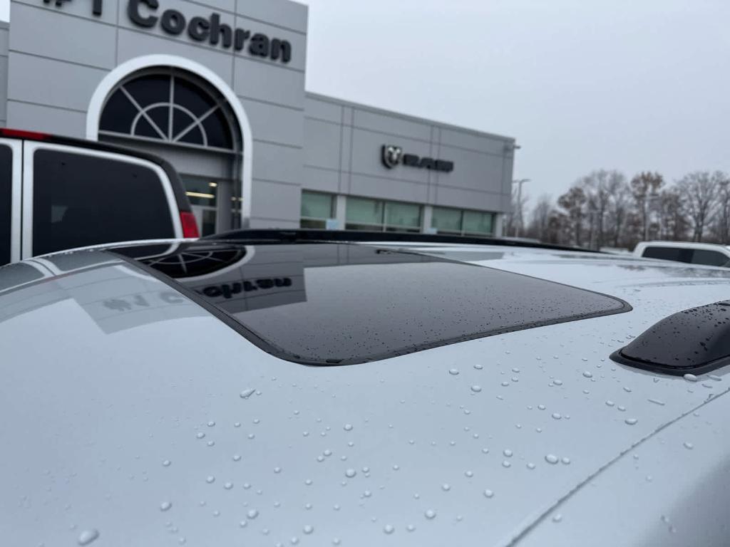 new 2025 Jeep Grand Cherokee L car, priced at $46,107