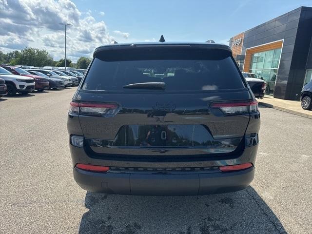 new 2025 Jeep Grand Cherokee L car, priced at $43,720